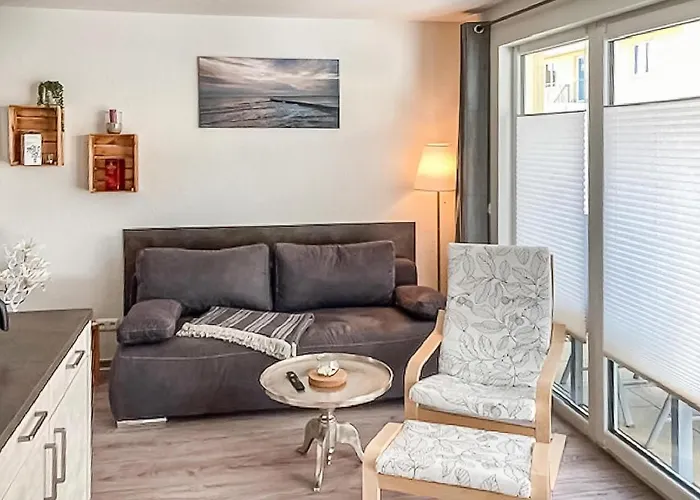 Gorgeous Apartment In Graal-Mueritz With Wifi