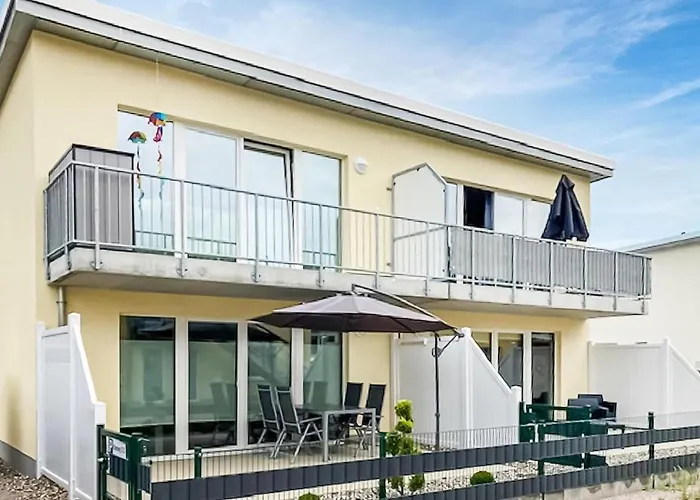 Gorgeous Apartment In Graal-Mueritz With Wifi